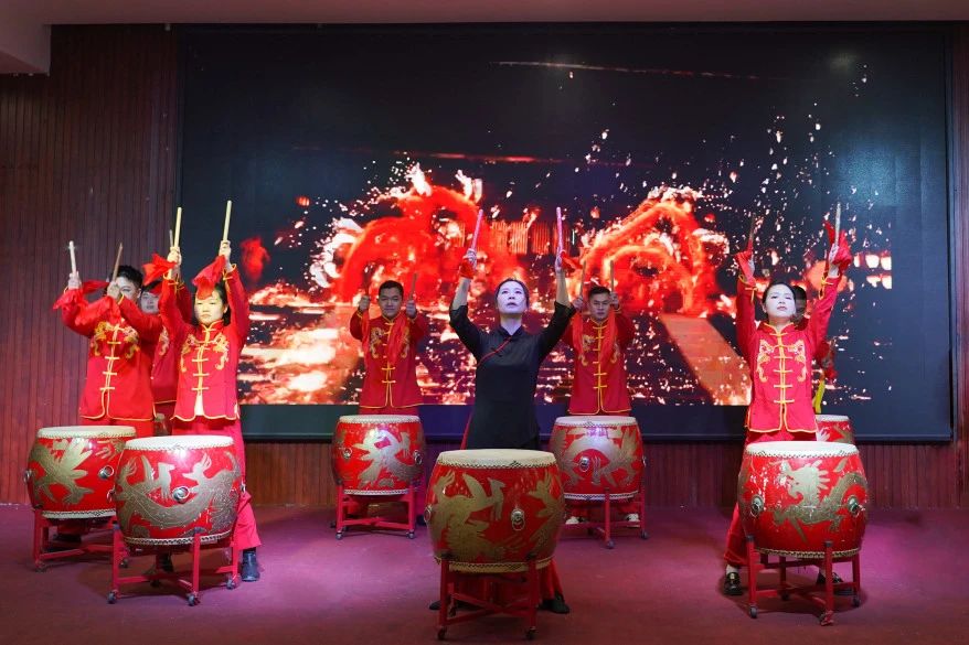 歲末盛典 揚(yáng)帆啟航 | 2024年湘聯(lián)電纜年會圓滿舉行！