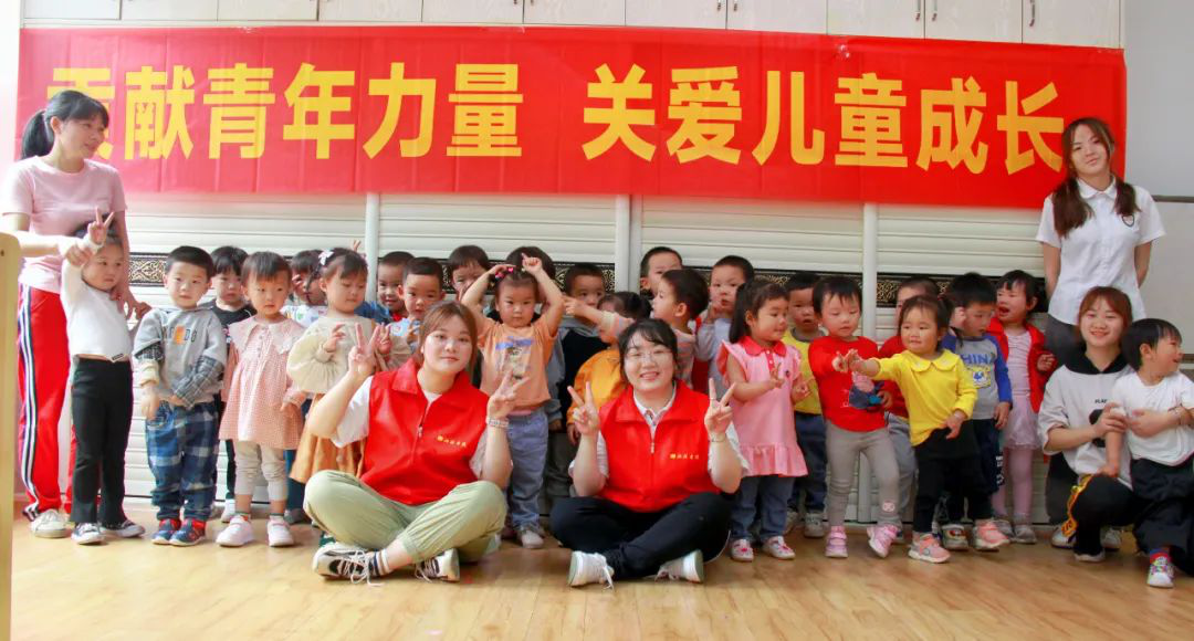 關(guān)愛兒童成長，湘聯(lián)青年走進校園，傳播安全用電知識！